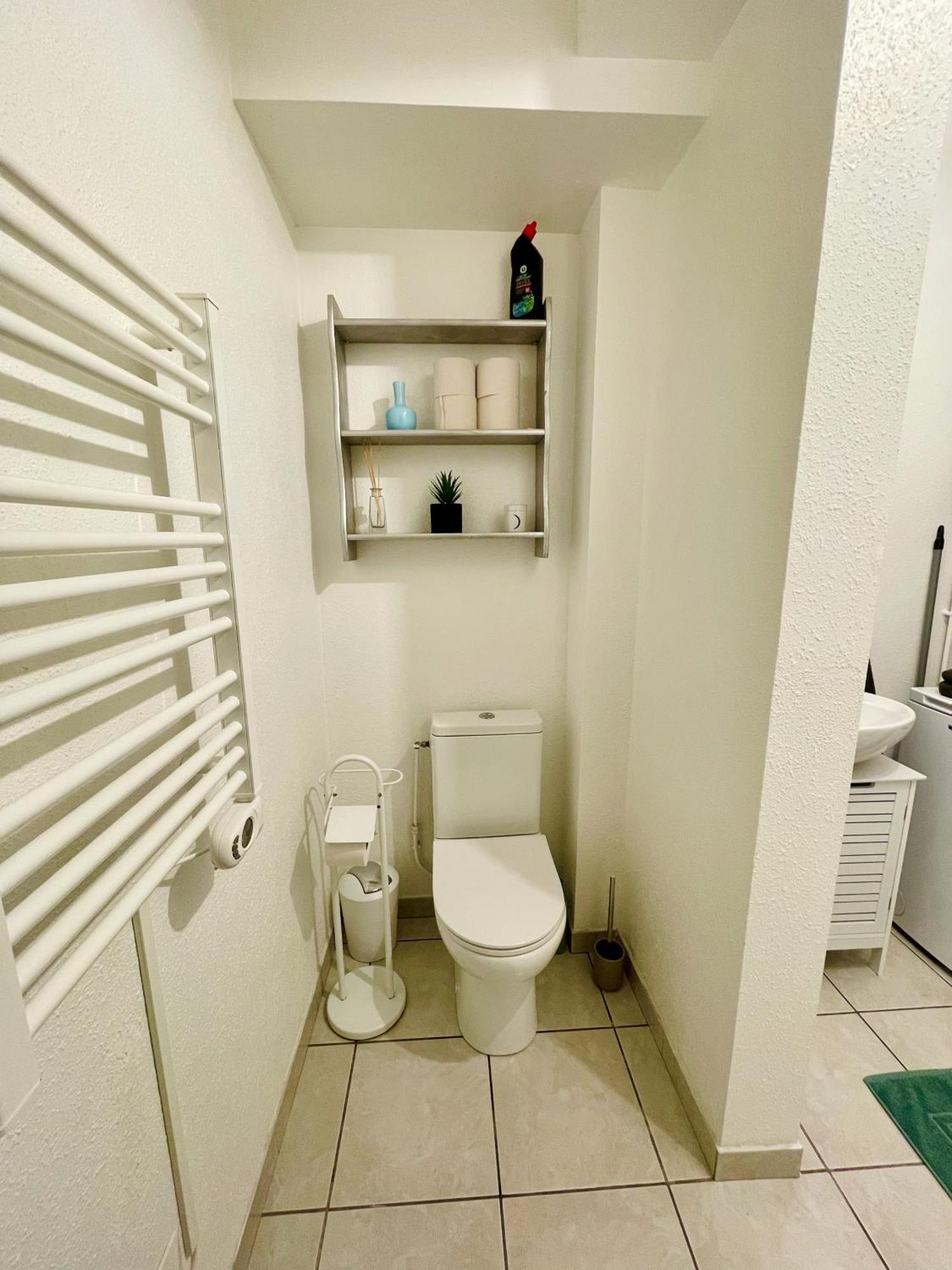 Joli Appartement Avec Parking มงเบลียาร์ ภายนอก รูปภาพ