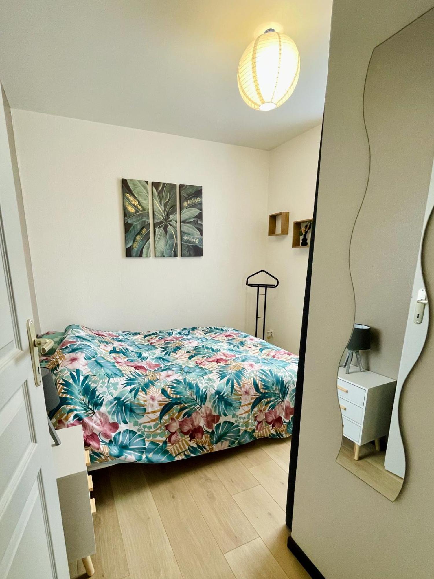 Joli Appartement Avec Parking มงเบลียาร์ ภายนอก รูปภาพ